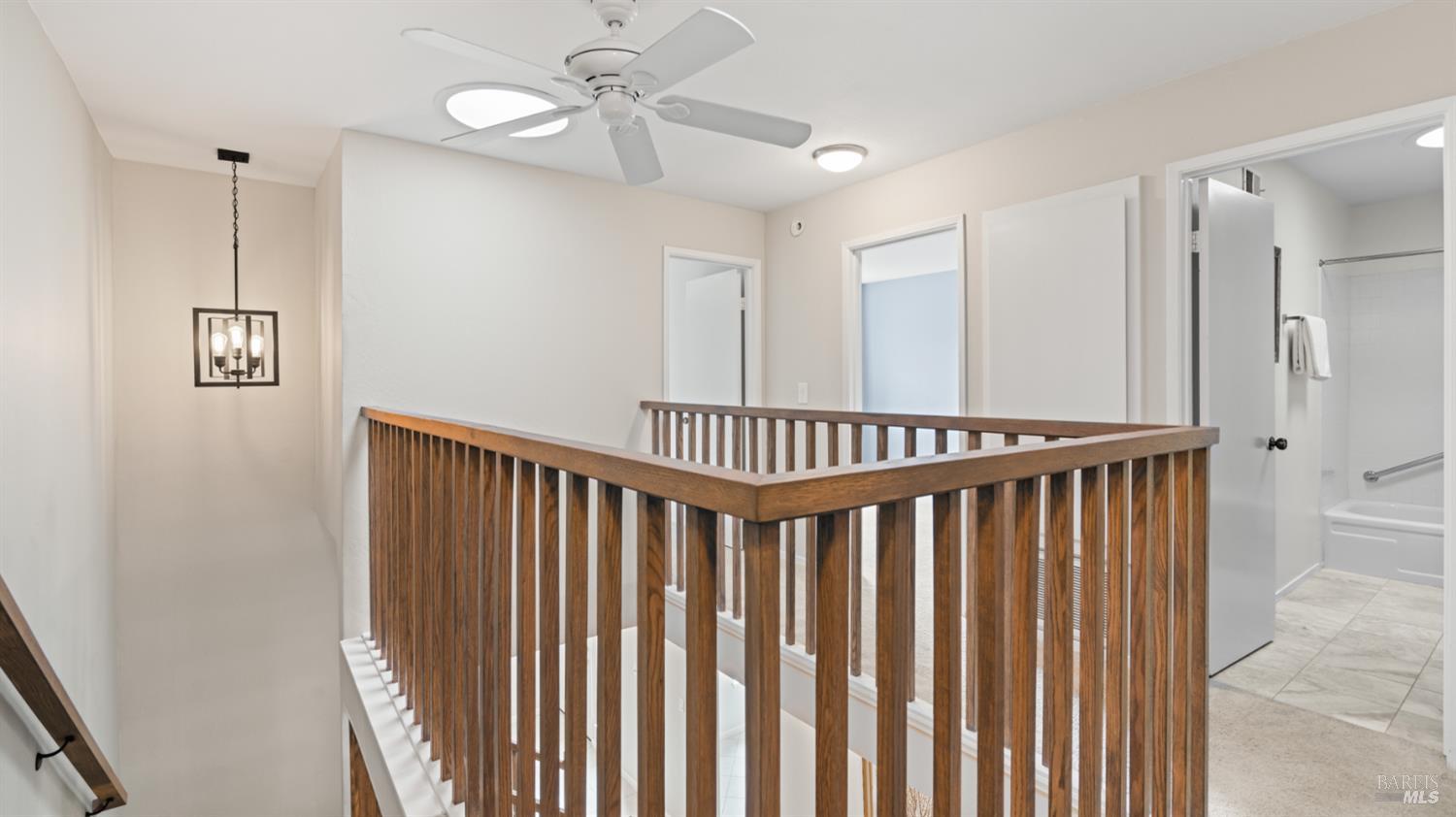 Detail Gallery Image 31 of 40 For 5 Charmaine Ct, Novato,  CA 94949 - 3 Beds | 2/1 Baths