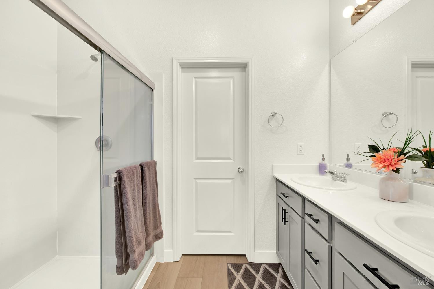 Detail Gallery Image 34 of 54 For 970 Camelia Dr, Dixon,  CA 95620 - 4 Beds | 2 Baths