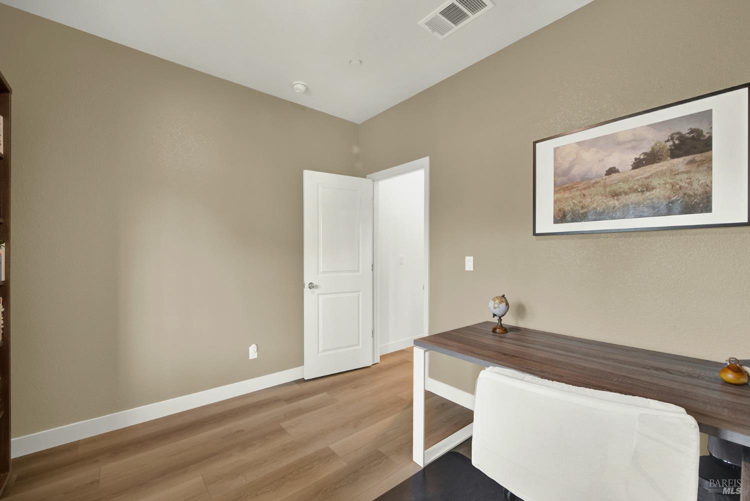 Detail Gallery Image 29 of 54 For 970 Camelia Dr, Dixon,  CA 95620 - 4 Beds | 2 Baths