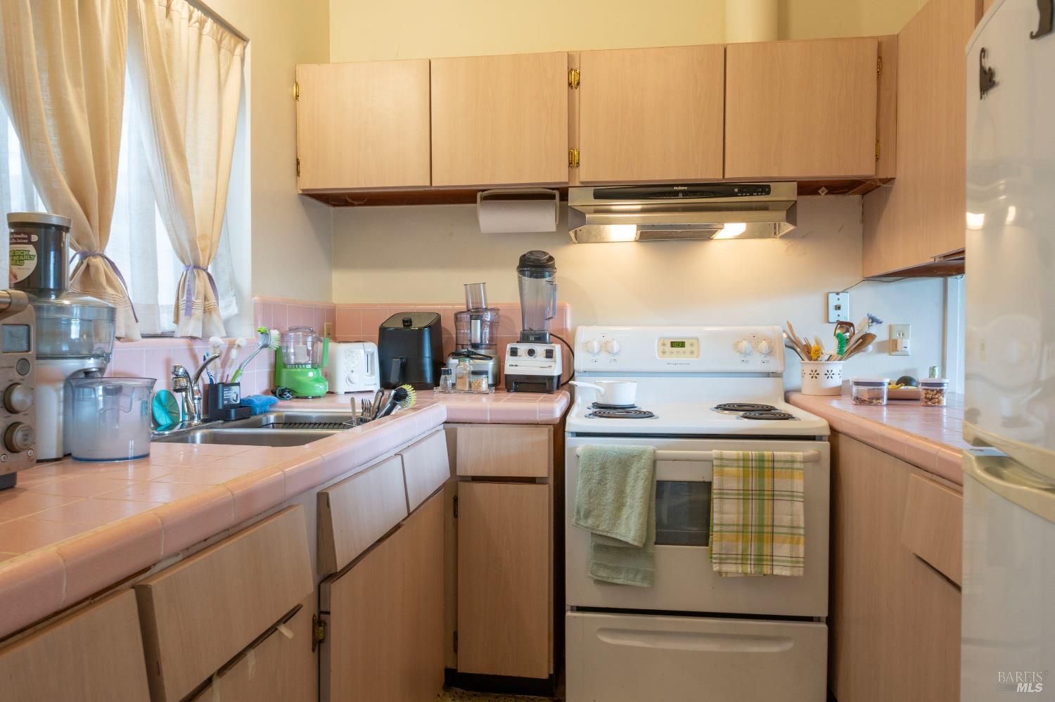 Detail Gallery Image 8 of 39 For 14 Gomez Way,  Mill Valley,  CA 94941 - – Beds | – Baths