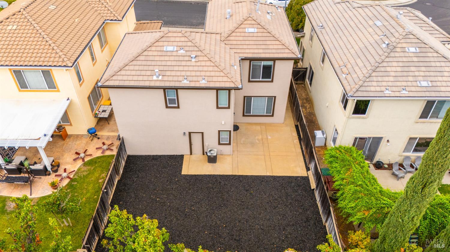 Detail Gallery Image 32 of 38 For 1202 Villaggio Cir, Vacaville,  CA 95688 - 3 Beds | 2/1 Baths