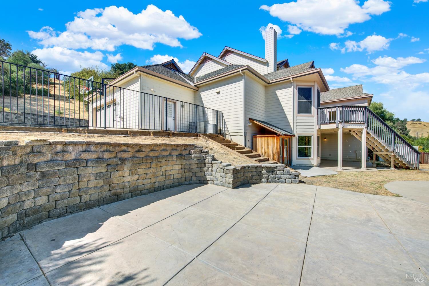 Detail Gallery Image 70 of 74 For 2136 Vineyard Hills Ct, Vacaville,  CA 95688 - 4 Beds | 3 Baths