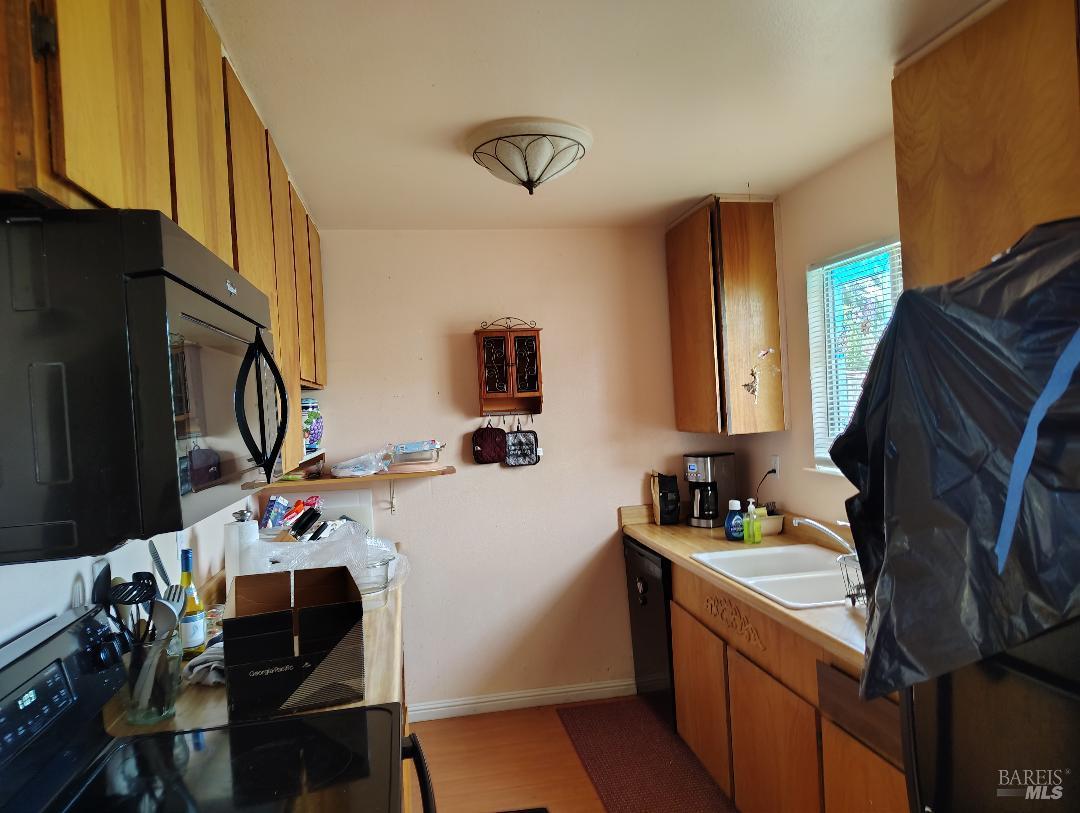 Detail Gallery Image 10 of 18 For 1113 Kellogg St, Suisun City,  CA 94585 - 4 Beds | 2 Baths