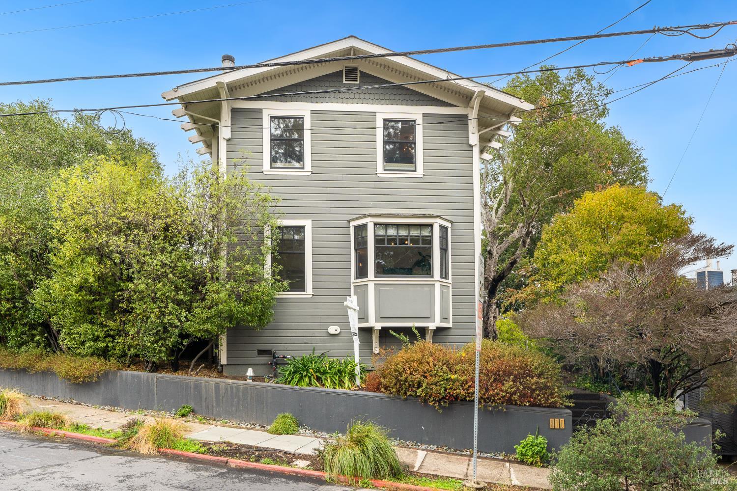 Detail Gallery Image 45 of 46 For 310 Redwood Ave, Corte Madera,  CA 94925 - 3 Beds | 2/1 Baths