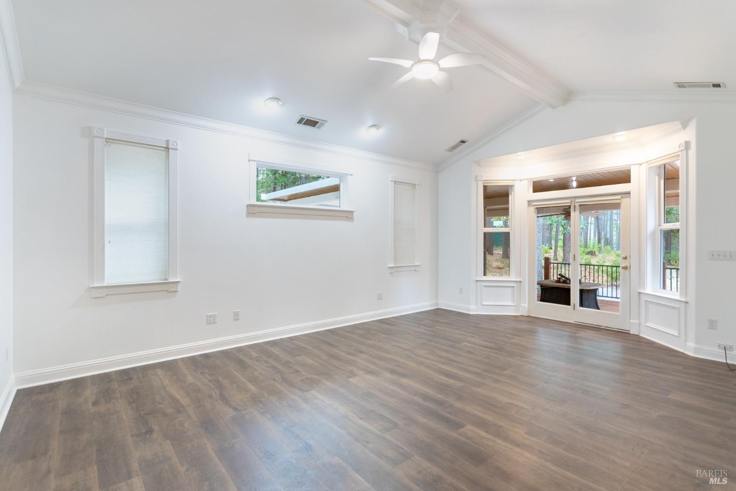 Detail Gallery Image 19 of 48 For 31051 Woodridge Dr, Shingletown,  CA 96088 - 4 Beds | 3 Baths