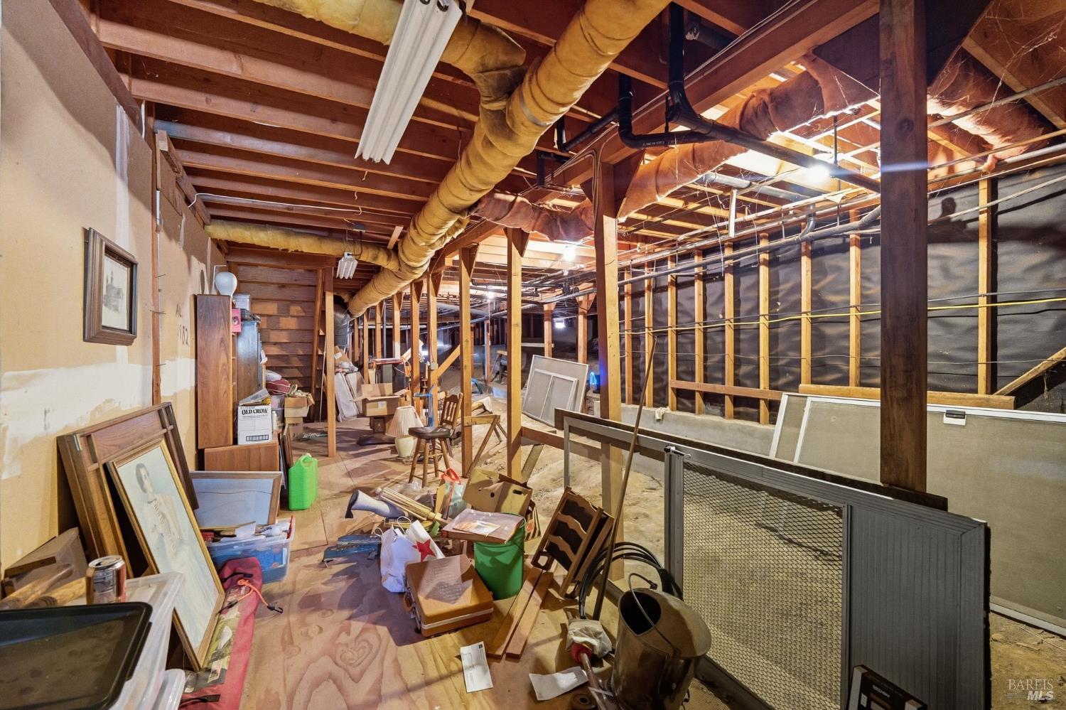 Detail Gallery Image 32 of 34 For 1 Green Point Ln, Novato,  CA 94945 - 3 Beds | 3/1 Baths