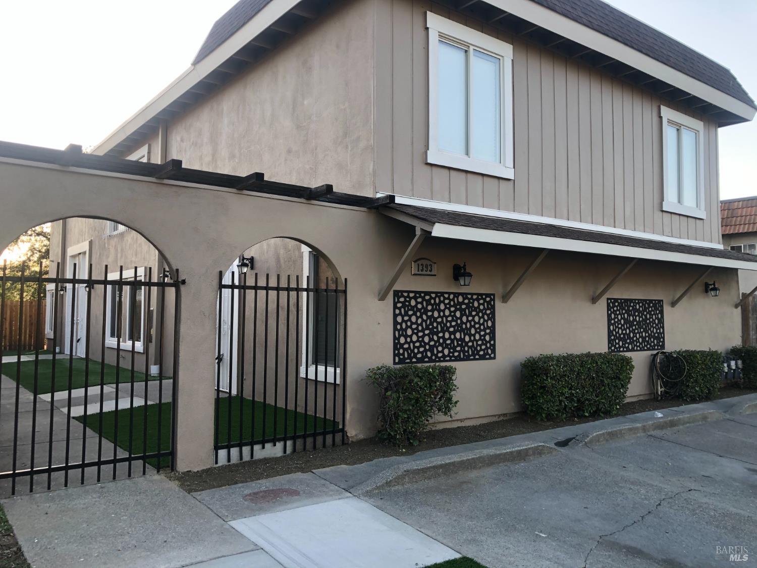 Detail Gallery Image 23 of 28 For 1393 Callen St #D,  Vacaville,  CA 95688 - 2 Beds | 1/1 Baths