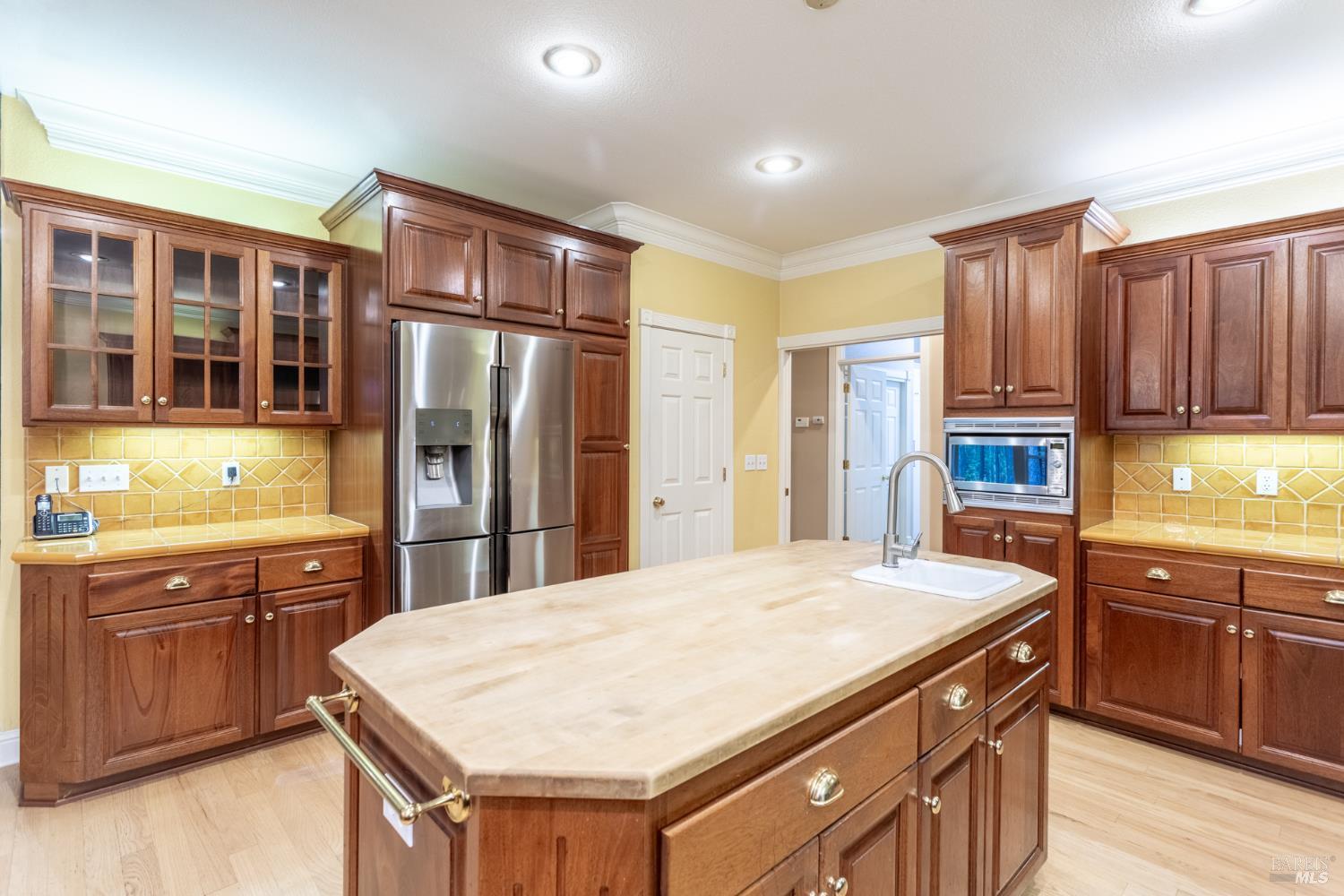 Detail Gallery Image 14 of 48 For 31051 Woodridge Dr, Shingletown,  CA 96088 - 4 Beds | 3 Baths