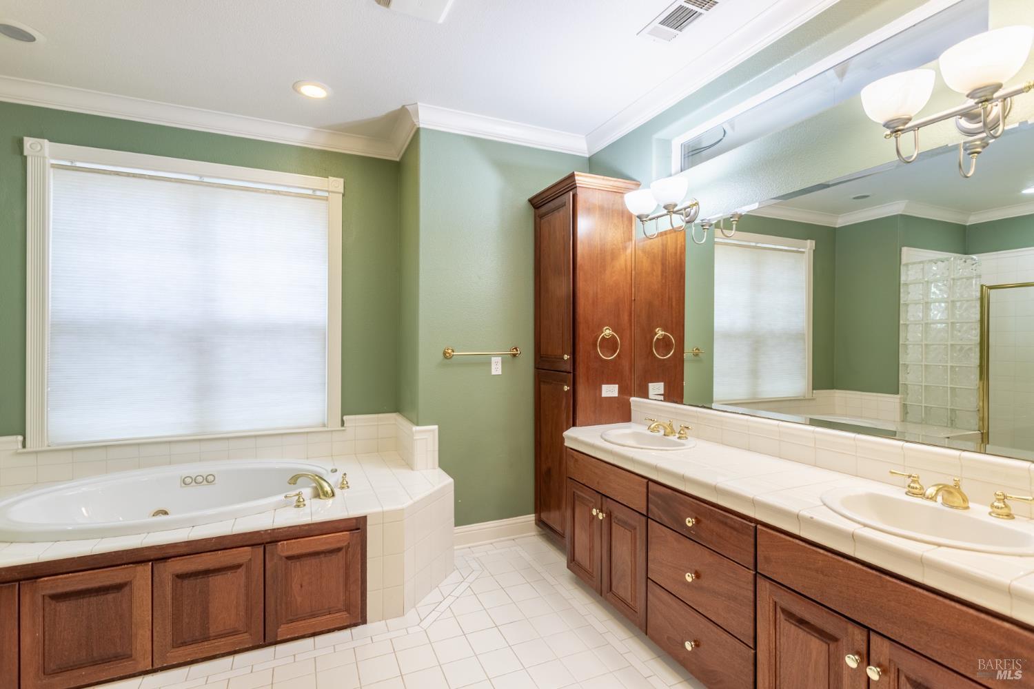 Detail Gallery Image 20 of 48 For 31051 Woodridge Dr, Shingletown,  CA 96088 - 4 Beds | 3 Baths