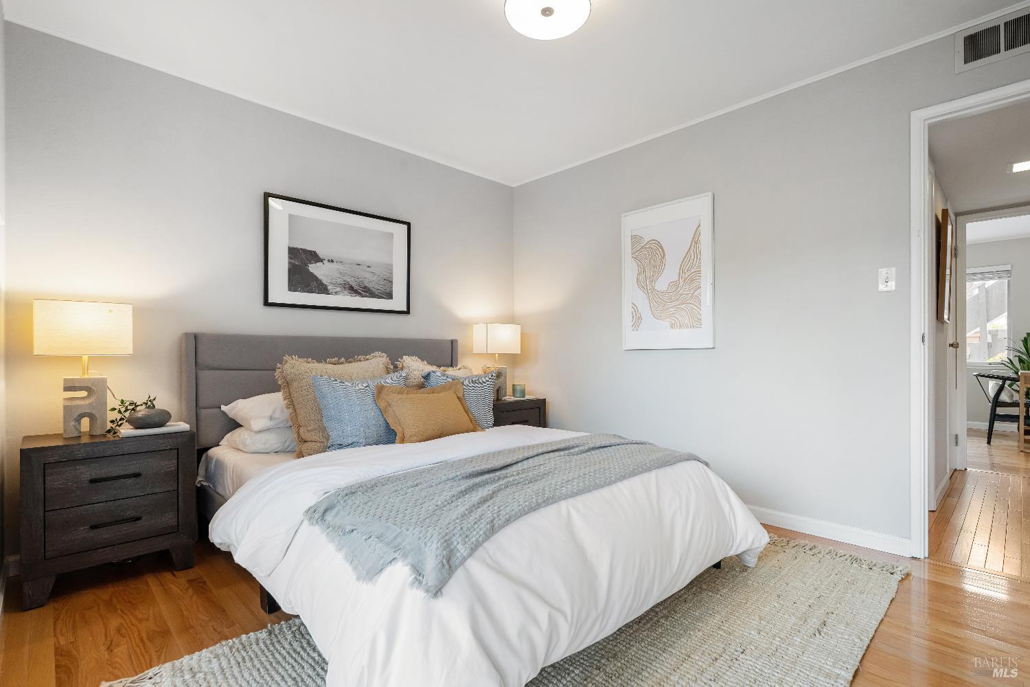 Detail Gallery Image 11 of 18 For 61 Pixley Ave #3,  Corte Madera,  CA 94925 - 2 Beds | 1 Baths