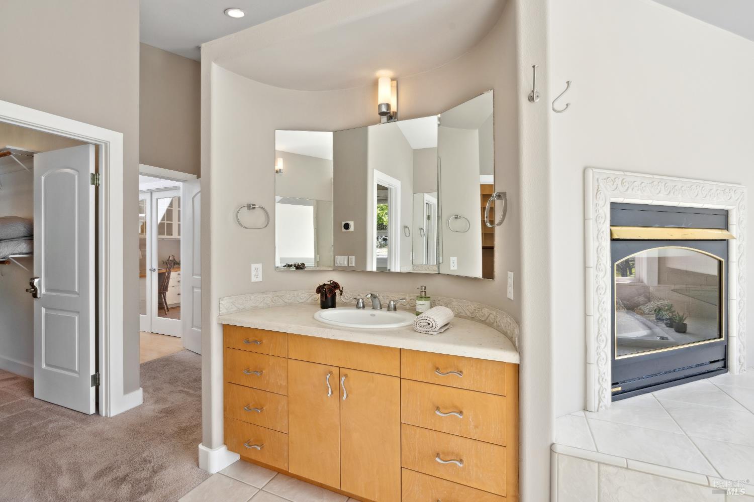 Detail Gallery Image 50 of 72 For 3750 Deer Meadow Ln, Occidental,  CA 95465 - 3 Beds | 3 Baths