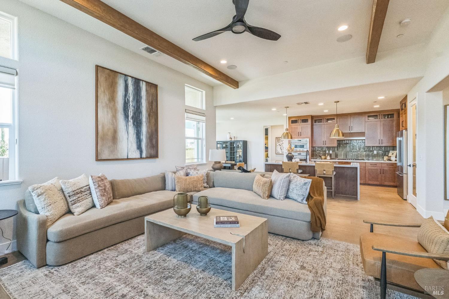 Detail Gallery Image 4 of 33 For 400 June Ct, Oakley,  CA 94561 - 5 Beds | 4/1 Baths