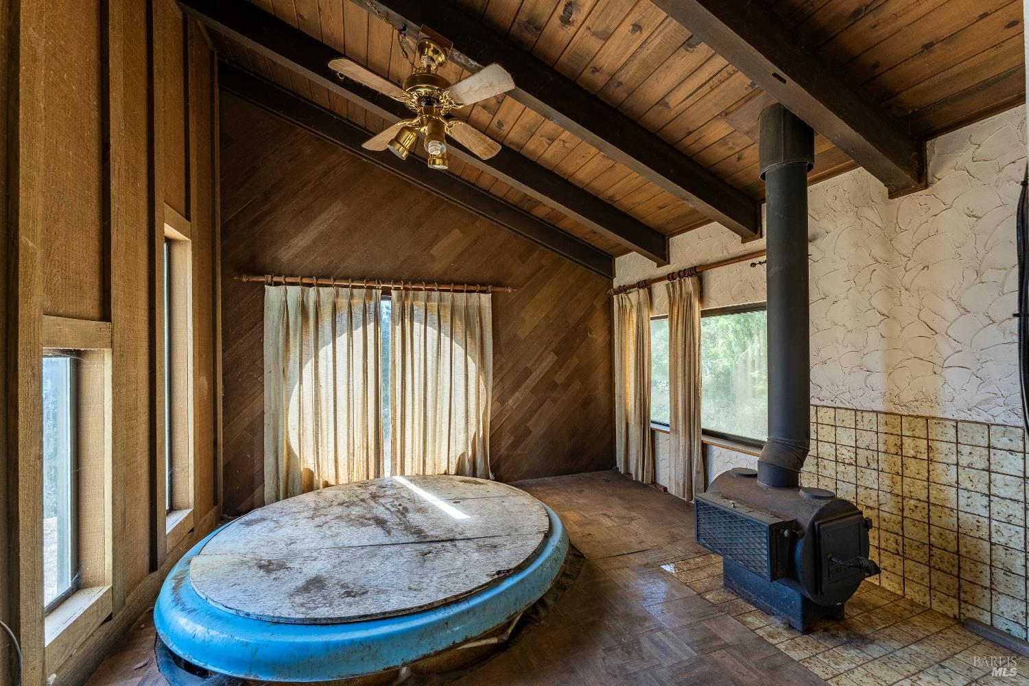 Detail Gallery Image 16 of 41 For 20201 Manzanita Dr, Willits,  CA 95490 - 3 Beds | 2 Baths