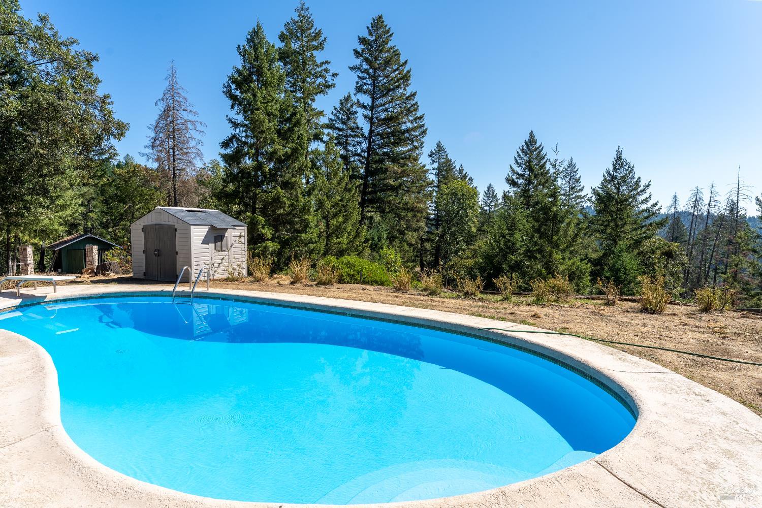 Detail Gallery Image 22 of 41 For 20201 Manzanita Dr, Willits,  CA 95490 - 3 Beds | 2 Baths