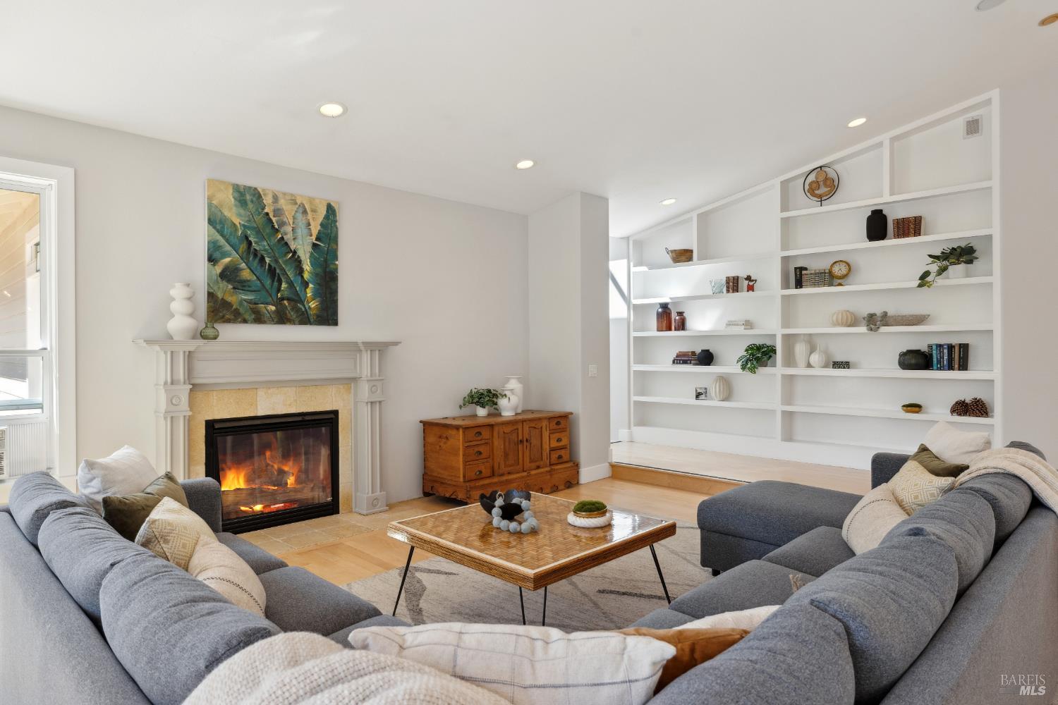 Detail Gallery Image 26 of 72 For 3750 Deer Meadow Ln, Occidental,  CA 95465 - 3 Beds | 3 Baths