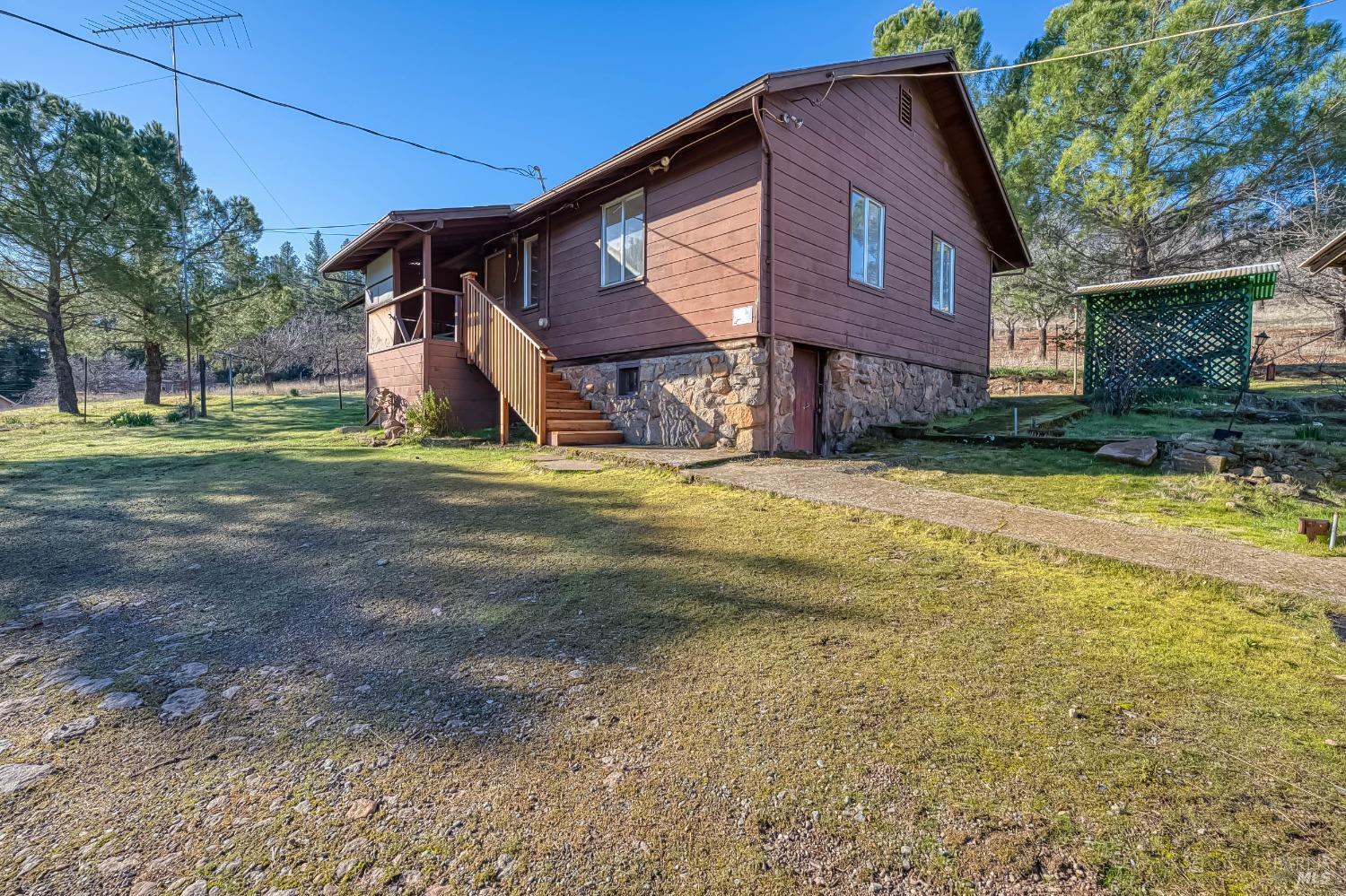 Detail Gallery Image 8 of 52 For 11415 Seigler Springs North Rd, Middletown,  CA 95461 - 3 Beds | 1/1 Baths