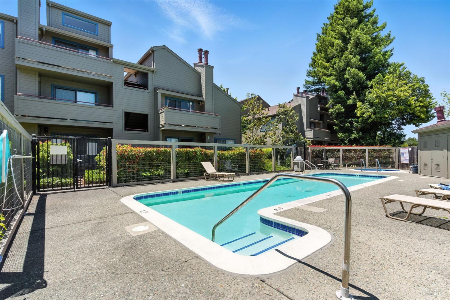 Detail Gallery Image 23 of 23 For 213 Mariner Way, Novato,  CA 94945 - 1 Beds | 1 Baths