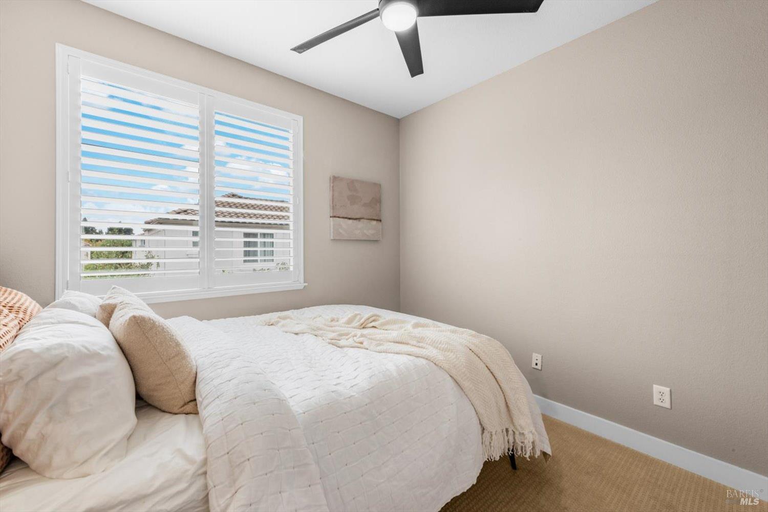 Detail Gallery Image 37 of 72 For 325 Gabiano Ct, Vacaville,  CA 95687 - 3 Beds | 2/1 Baths