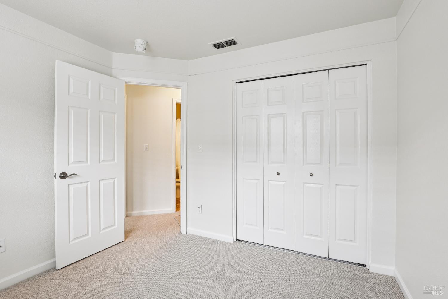 Detail Gallery Image 21 of 43 For 462 E E St, Benicia,  CA 94510 - 3 Beds | 2/1 Baths