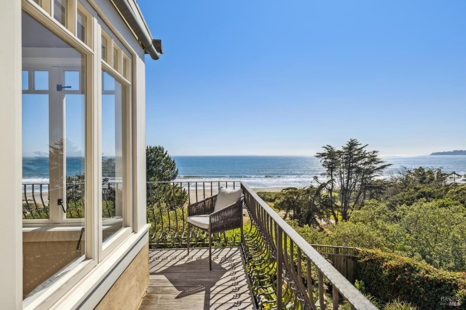 Detail Gallery Image 51 of 76 For 3275 Shoreline Hwy, Stinson Beach,  CA 94970 - 5 Beds | 4 Baths
