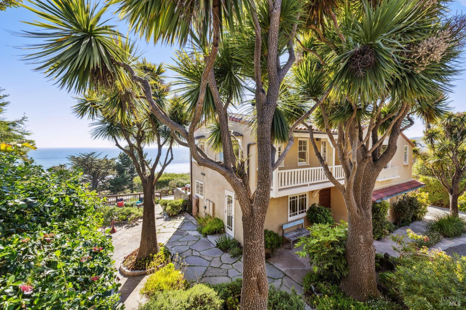 Detail Gallery Image 45 of 76 For 3275 Shoreline Hwy, Stinson Beach,  CA 94970 - 5 Beds | 4 Baths
