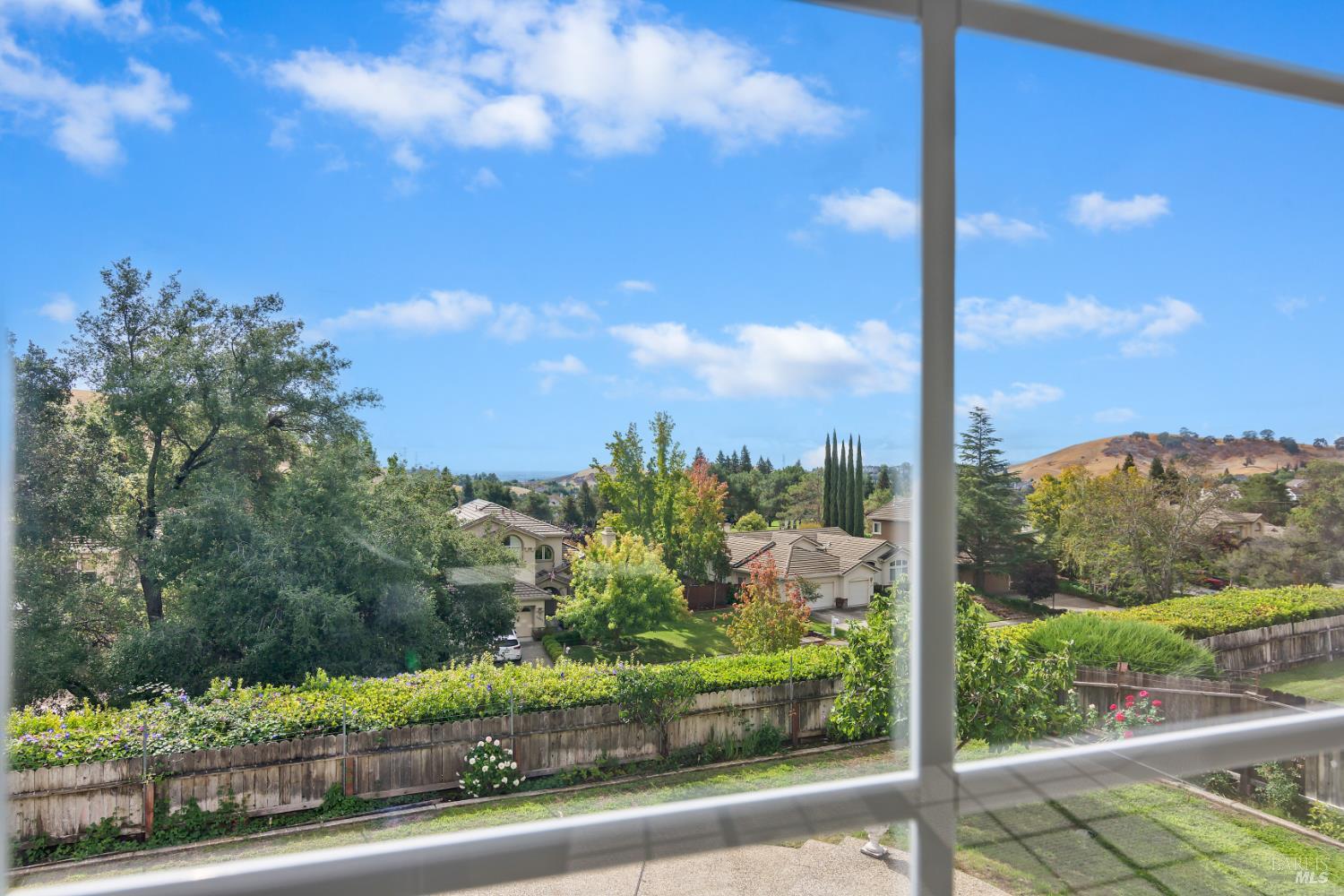 Detail Gallery Image 28 of 53 For 3235 Hilton Head Dr, Fairfield,  CA 94534 - 3 Beds | 2/1 Baths