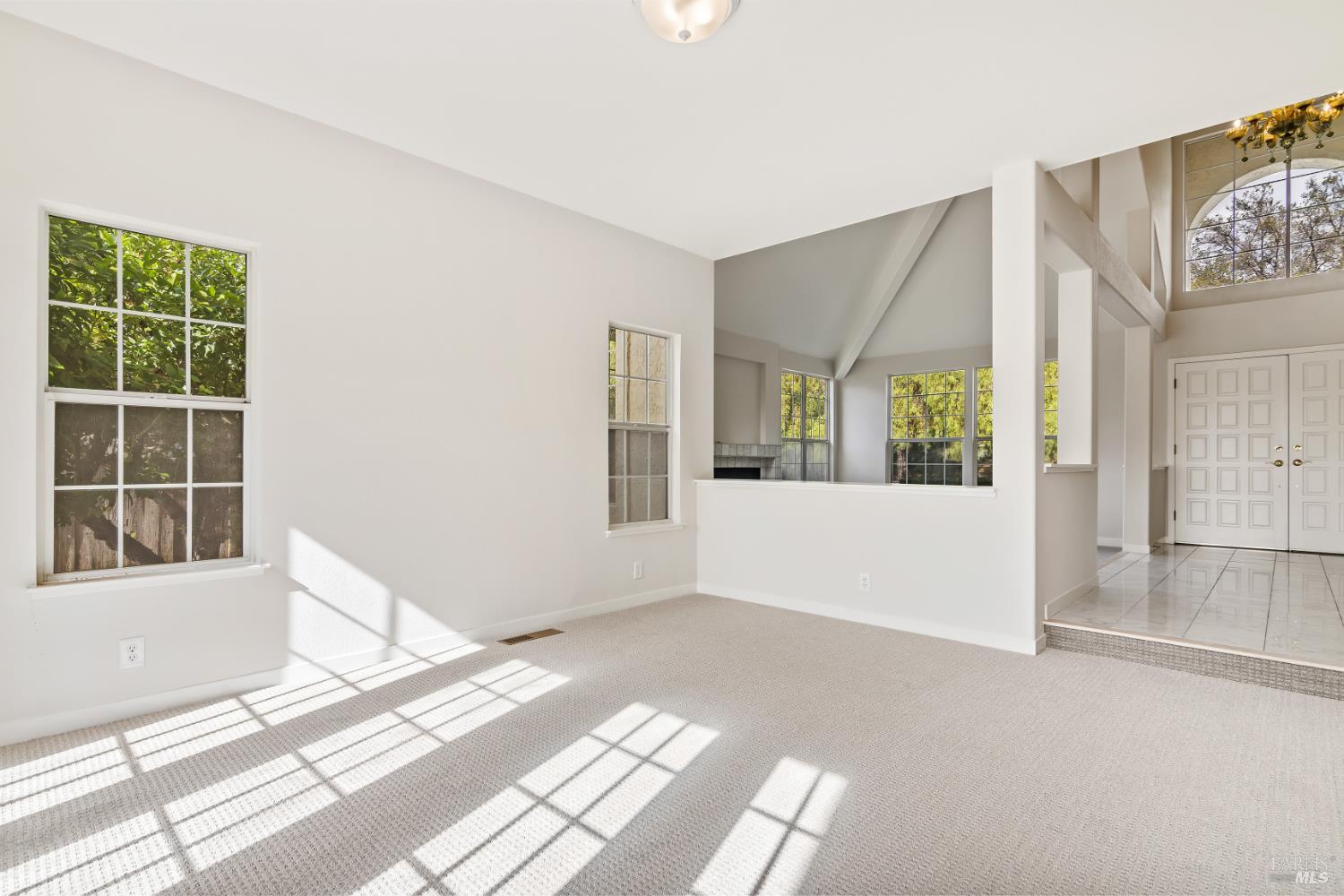 Detail Gallery Image 12 of 53 For 3235 Hilton Head Dr, Fairfield,  CA 94534 - 3 Beds | 2/1 Baths