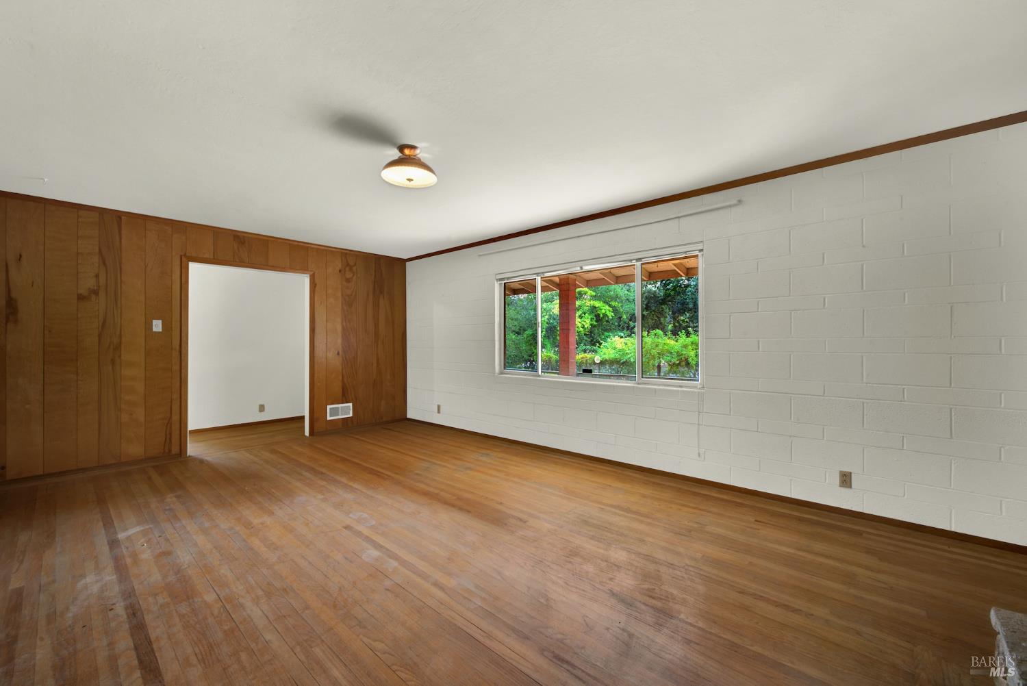 Detail Gallery Image 18 of 73 For 677 Petaluma Ave, Sonoma,  CA 95476 - 2 Beds | 1 Baths