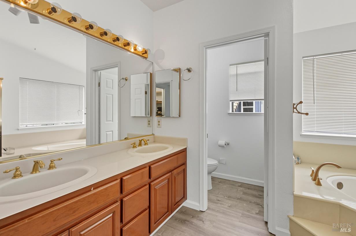 Detail Gallery Image 26 of 36 For 3121 Ferngrove Way, Antioch,  CA 94531 - 4 Beds | 3 Baths