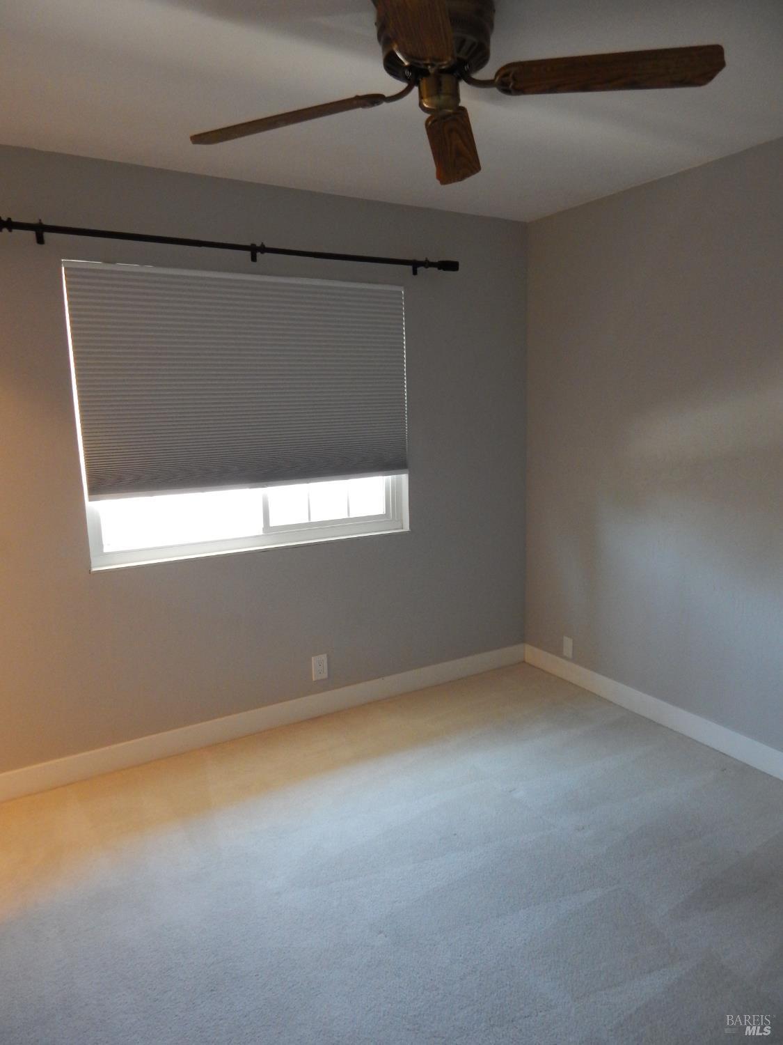 Detail Gallery Image 42 of 55 For 400 Seville Pl, Vacaville,  CA 95688 - 4 Beds | 2/1 Baths