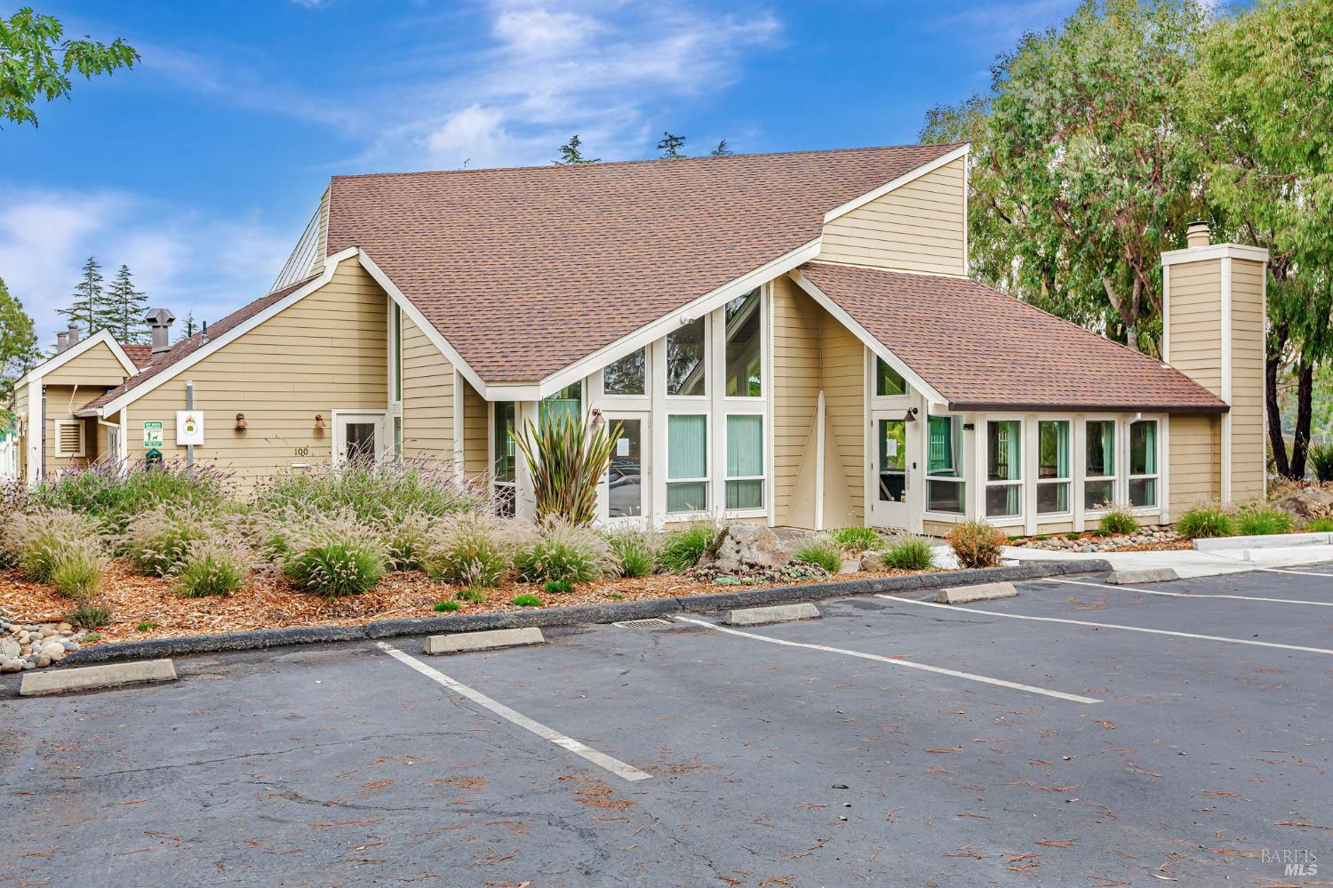 Detail Gallery Image 45 of 45 For 3 Frost Ct, Mill Valley,  CA 94941 - 3 Beds | 2/1 Baths