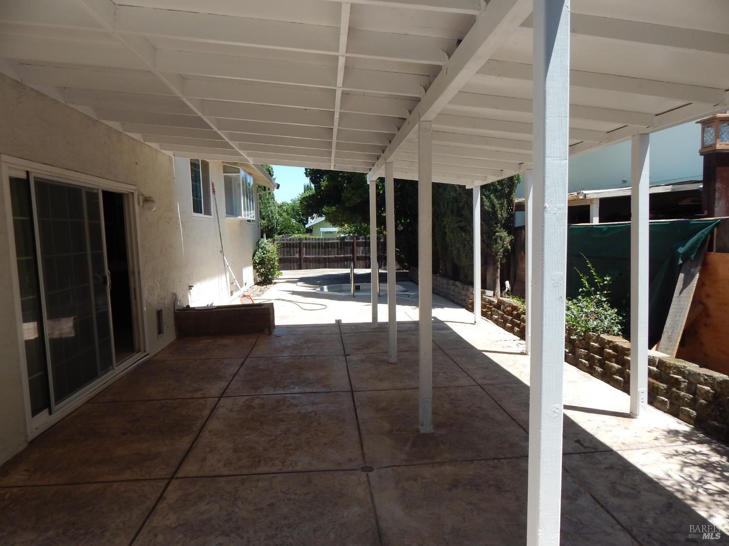 Detail Gallery Image 21 of 55 For 400 Seville Pl, Vacaville,  CA 95688 - 4 Beds | 2/1 Baths