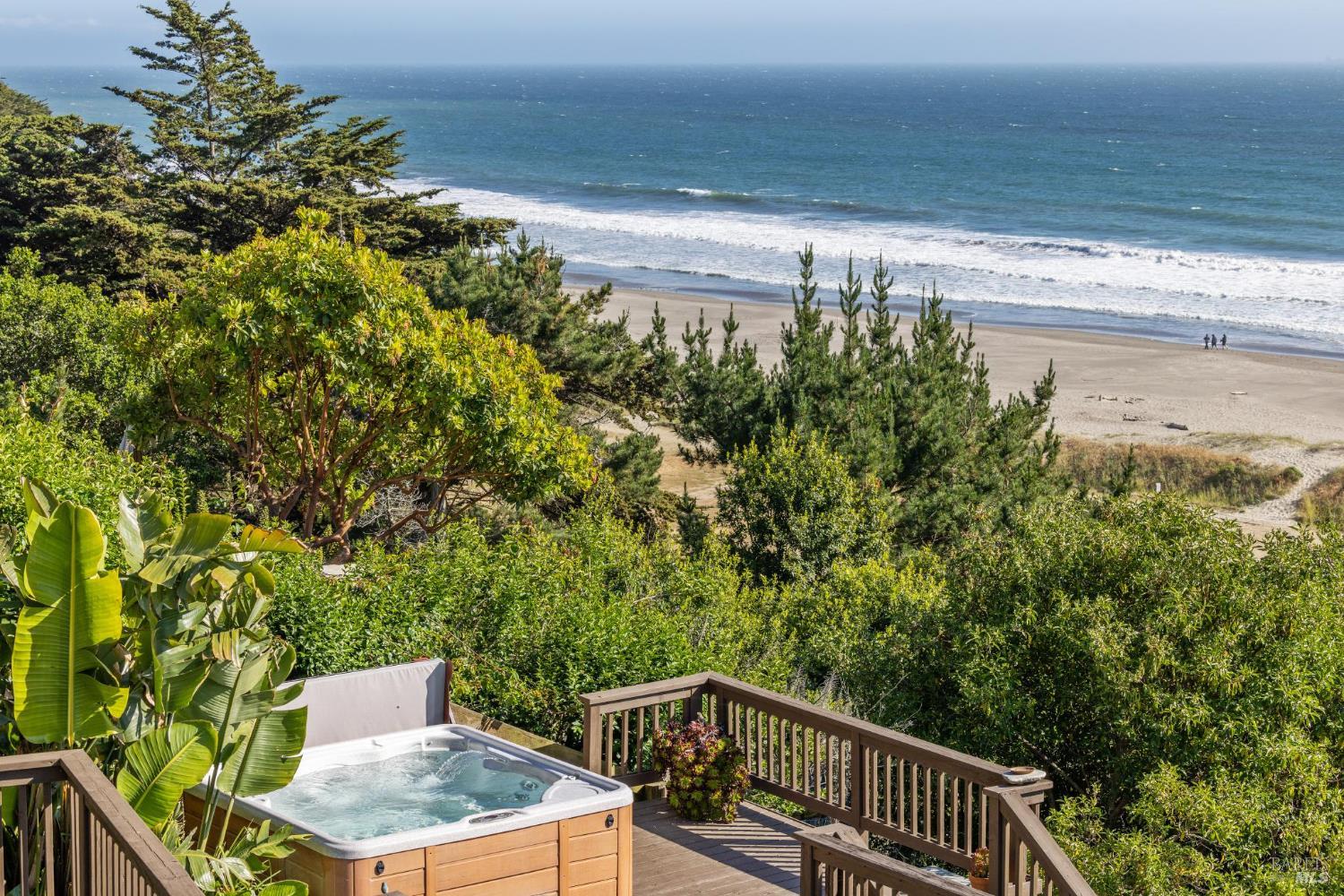 Detail Gallery Image 64 of 76 For 3275 Shoreline Hwy, Stinson Beach,  CA 94970 - 5 Beds | 4 Baths