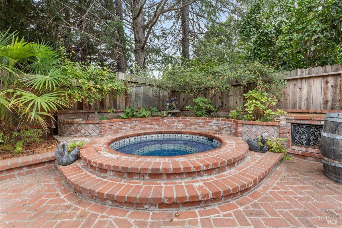 Detail Gallery Image 38 of 67 For 3229 Seminole Cir, Fairfield,  CA 94534 - 5 Beds | 3 Baths