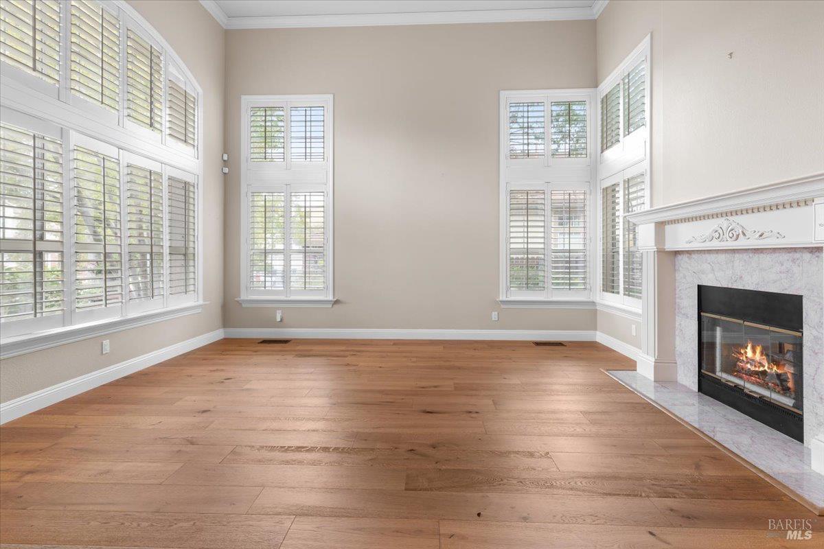 Detail Gallery Image 6 of 67 For 3229 Seminole Cir, Fairfield,  CA 94534 - 5 Beds | 3 Baths