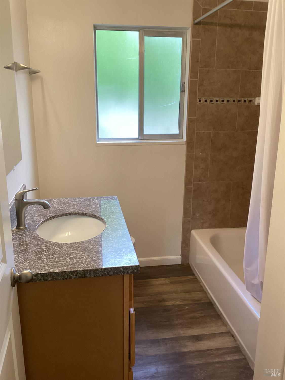 Detail Gallery Image 11 of 25 For 4356 Dale Dr, Napa,  CA 94558 - 3 Beds | 1 Baths