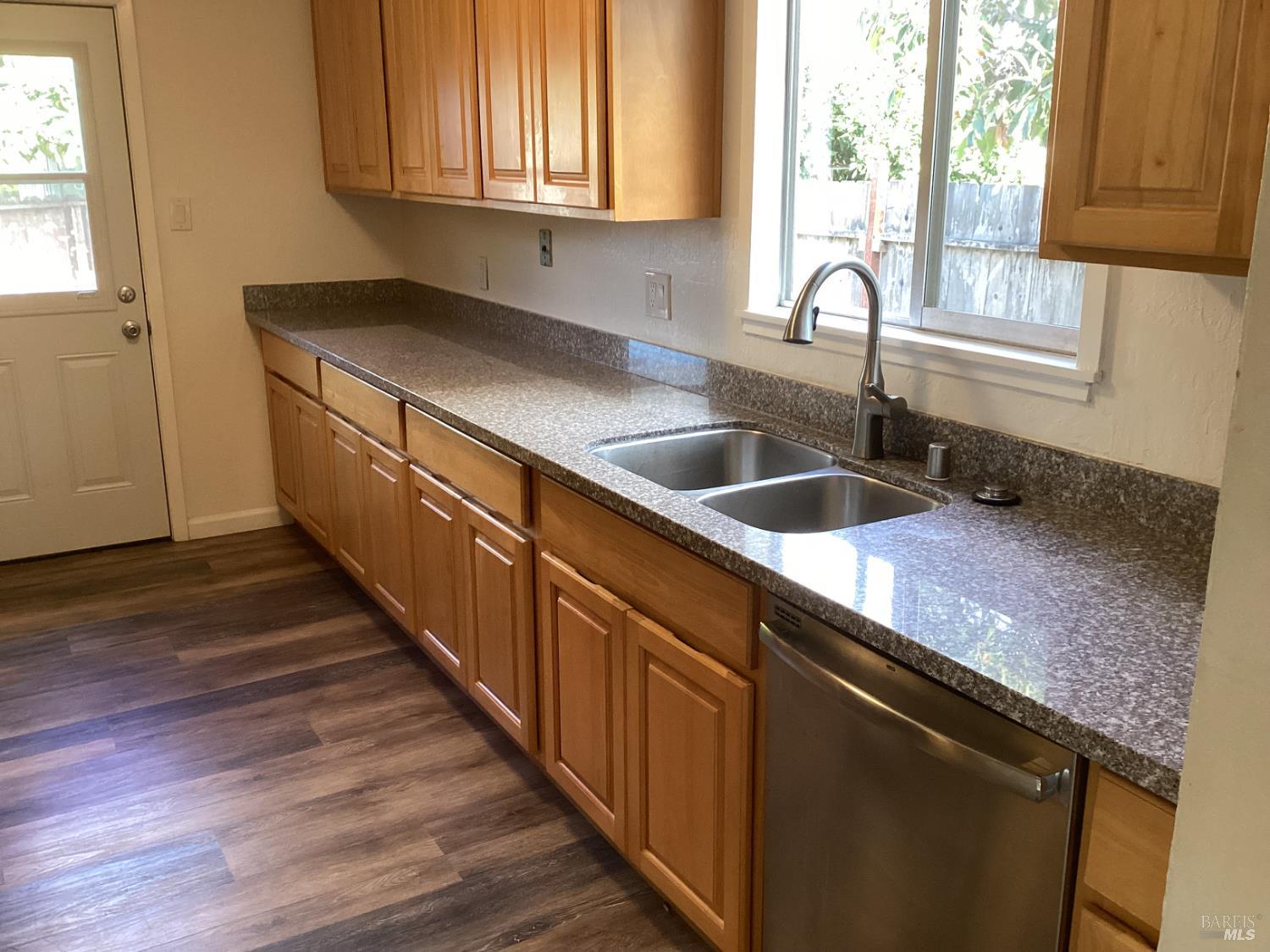 Detail Gallery Image 7 of 25 For 4356 Dale Dr, Napa,  CA 94558 - 3 Beds | 1 Baths