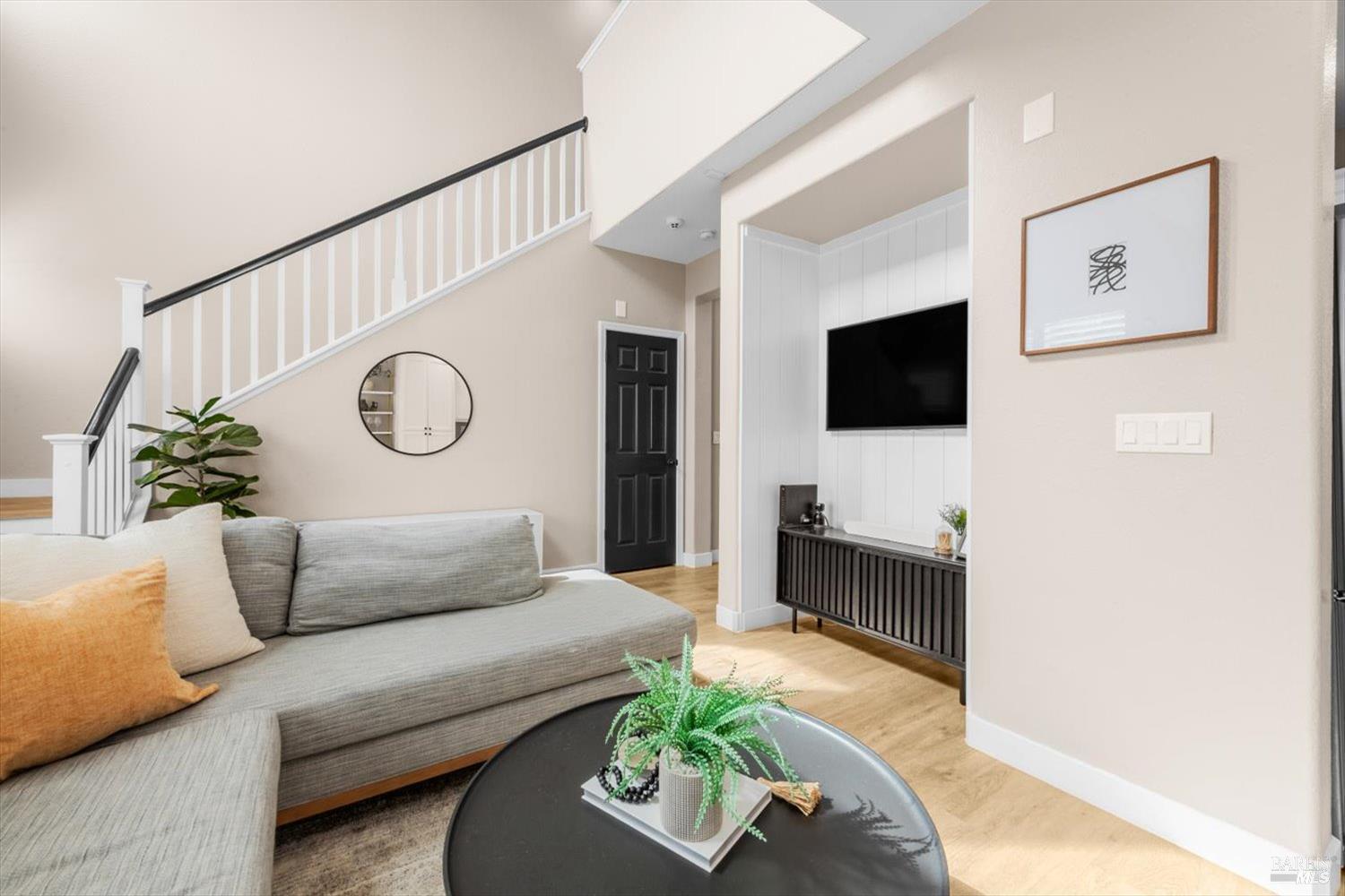 Detail Gallery Image 10 of 72 For 325 Gabiano Ct, Vacaville,  CA 95687 - 3 Beds | 2/1 Baths