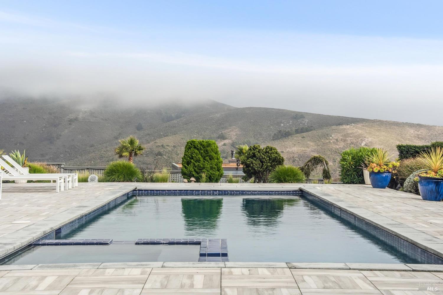 Detail Gallery Image 14 of 43 For 36 Starbuck Dr, Muir Beach,  CA 94965 - 3 Beds | 4 Baths