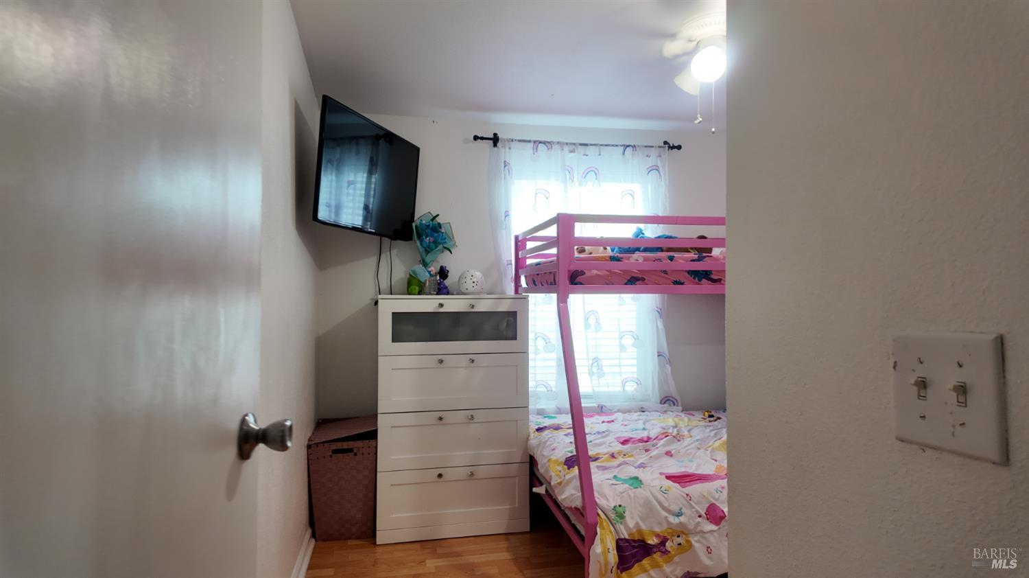 Detail Gallery Image 14 of 22 For 11 Ramble Crk, Cotati,  CA 94931 - 3 Beds | 2 Baths