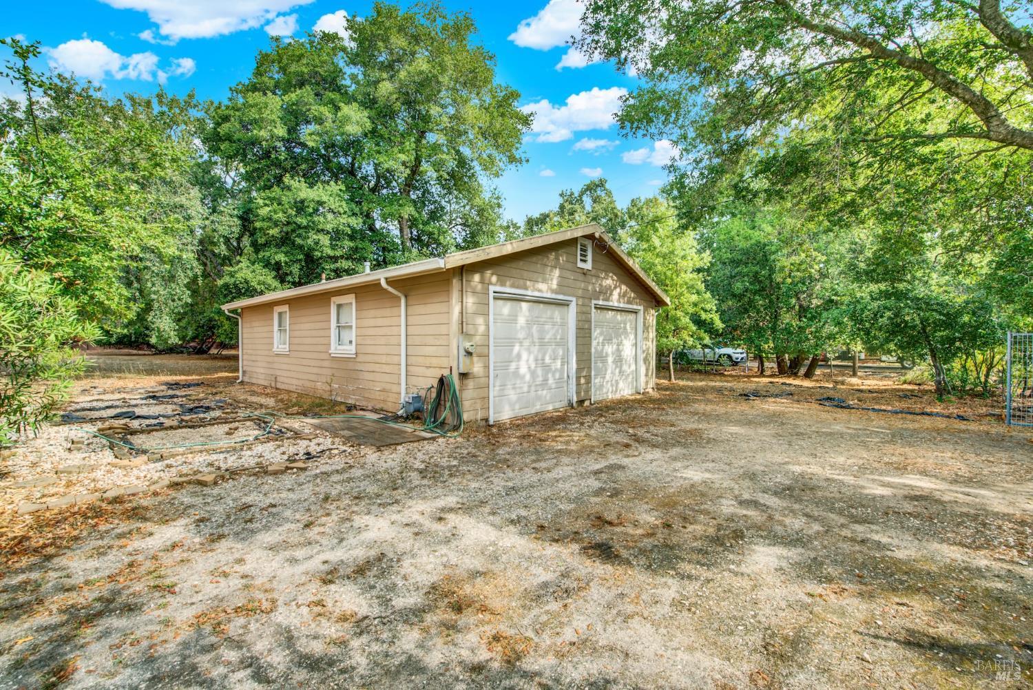 Detail Gallery Image 43 of 73 For 677 Petaluma Ave, Sonoma,  CA 95476 - 2 Beds | 1 Baths