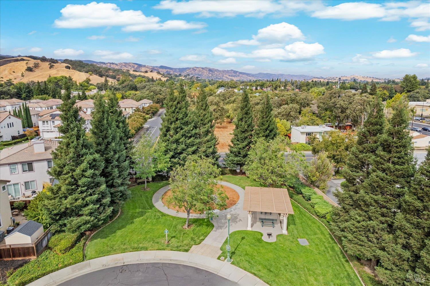 Detail Gallery Image 66 of 72 For 325 Gabiano Ct, Vacaville,  CA 95687 - 3 Beds | 2/1 Baths