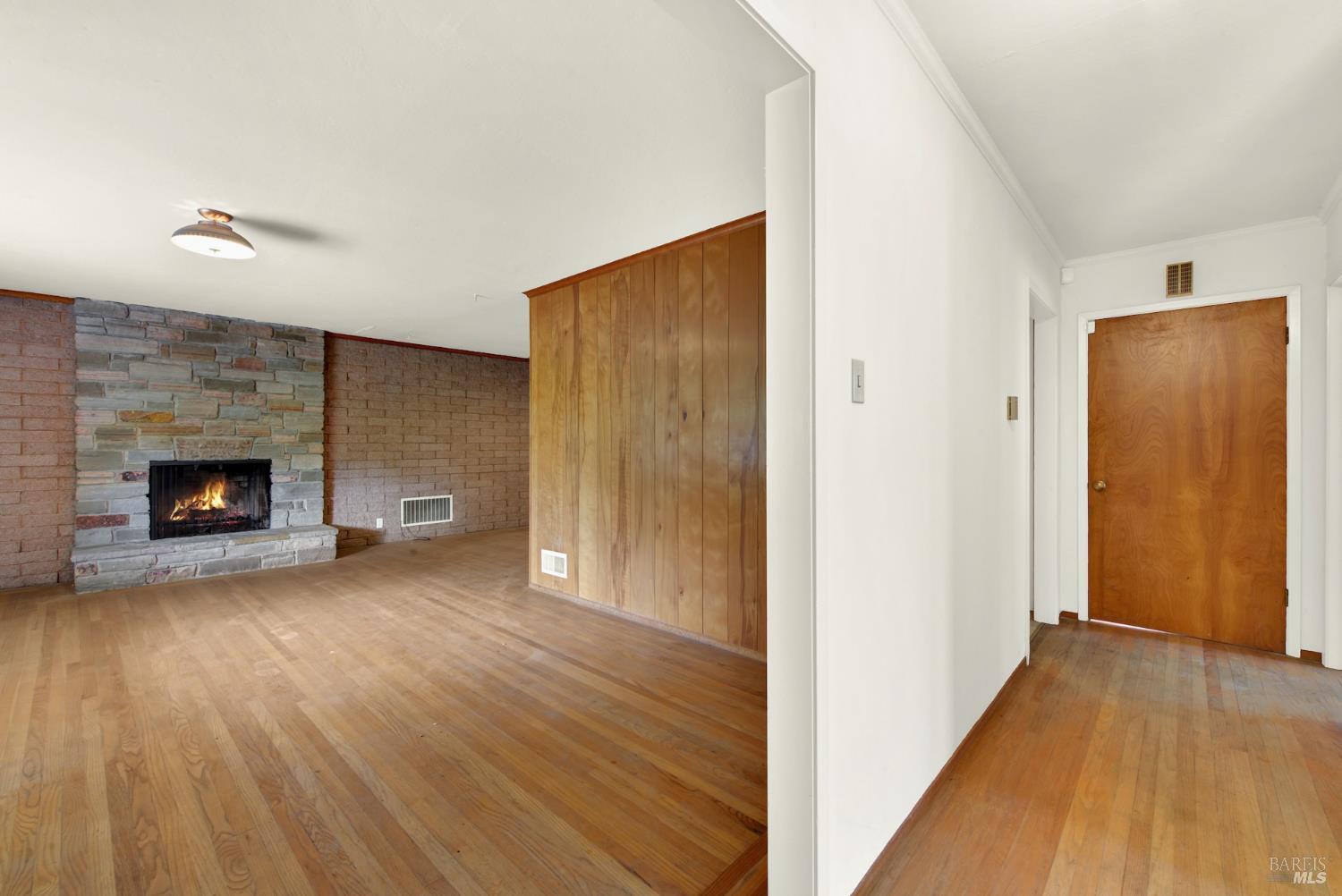 Detail Gallery Image 14 of 73 For 677 Petaluma Ave, Sonoma,  CA 95476 - 2 Beds | 1 Baths