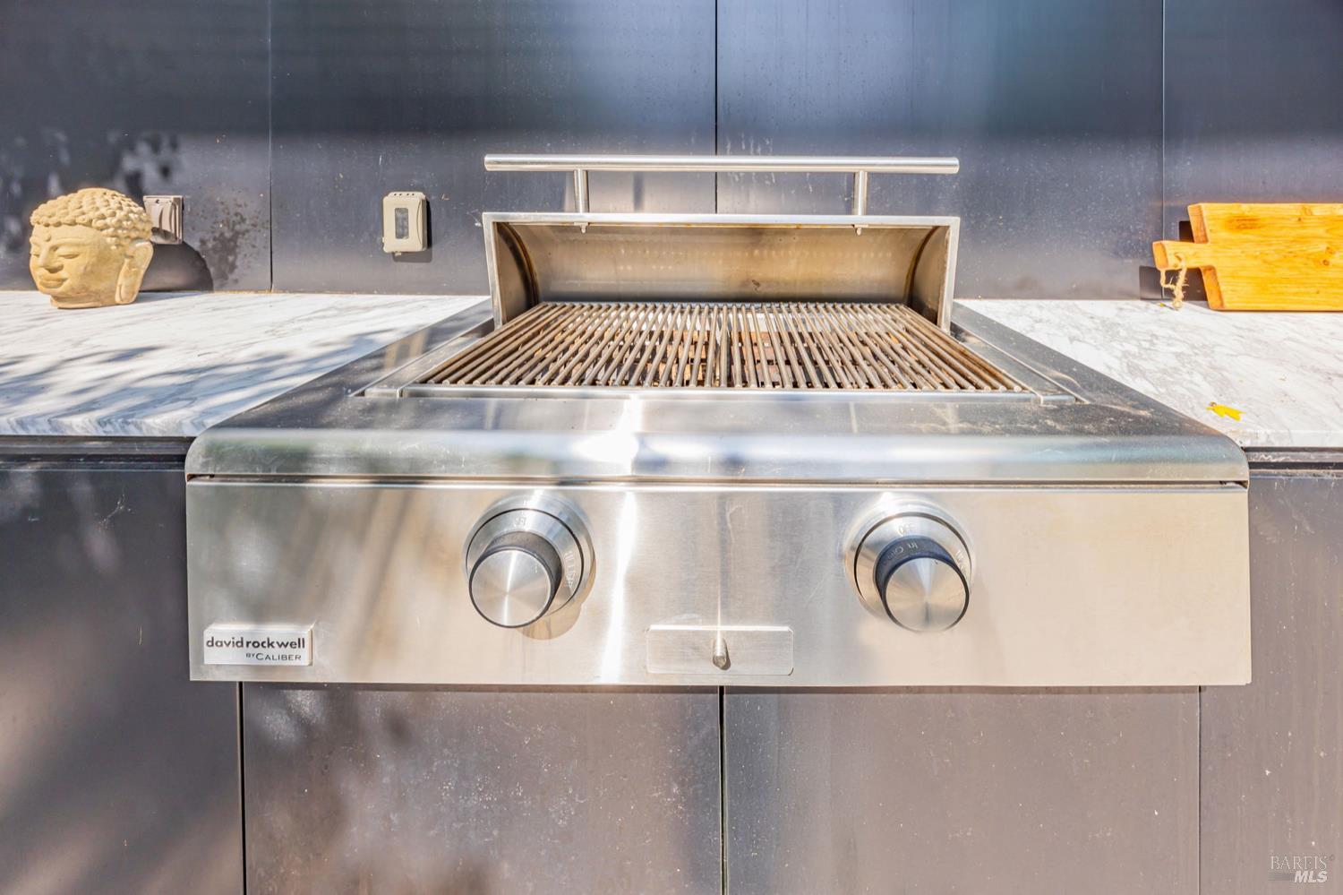 Detail Gallery Image 27 of 31 For 212 Tucker St, Healdsburg,  CA 95448 - 3 Beds | 2/1 Baths