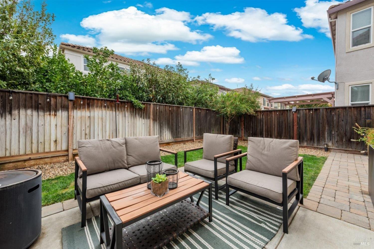 Detail Gallery Image 45 of 72 For 325 Gabiano Ct, Vacaville,  CA 95687 - 3 Beds | 2/1 Baths