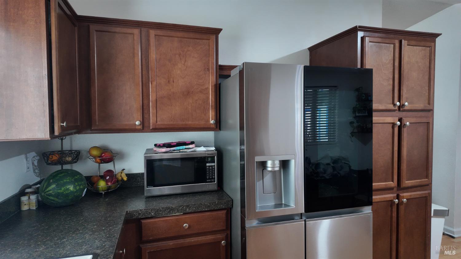 Detail Gallery Image 9 of 22 For 11 Ramble Crk, Cotati,  CA 94931 - 3 Beds | 2 Baths