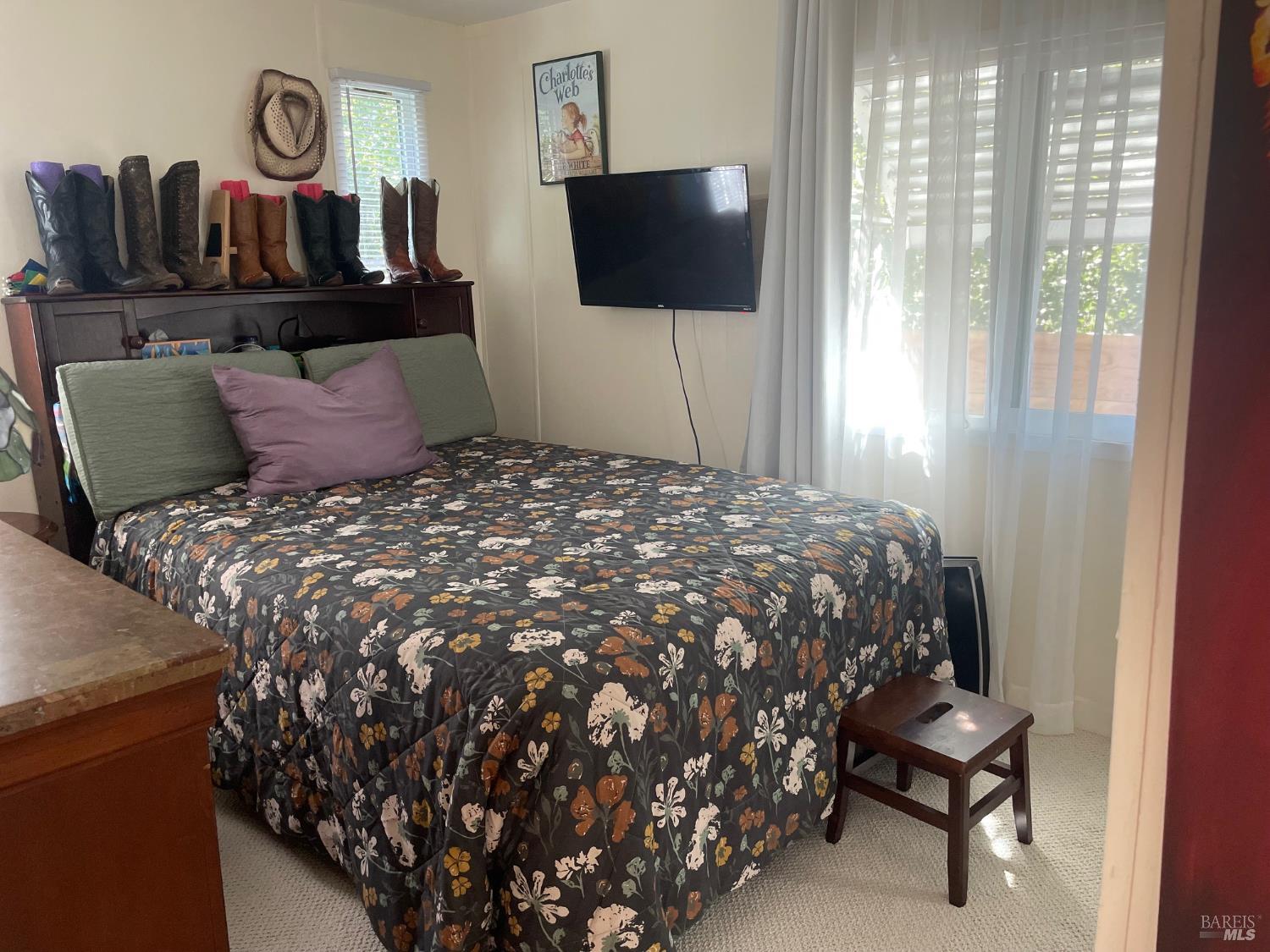 Detail Gallery Image 12 of 25 For 700 E Gobbi St 18, Ukiah,  CA 95482 - 2 Beds | 2 Baths