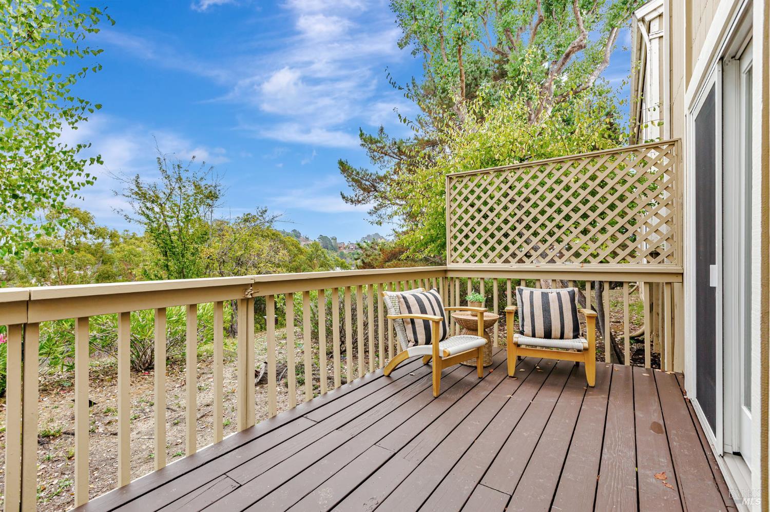 Detail Gallery Image 37 of 45 For 3 Frost Ct, Mill Valley,  CA 94941 - 3 Beds | 2/1 Baths