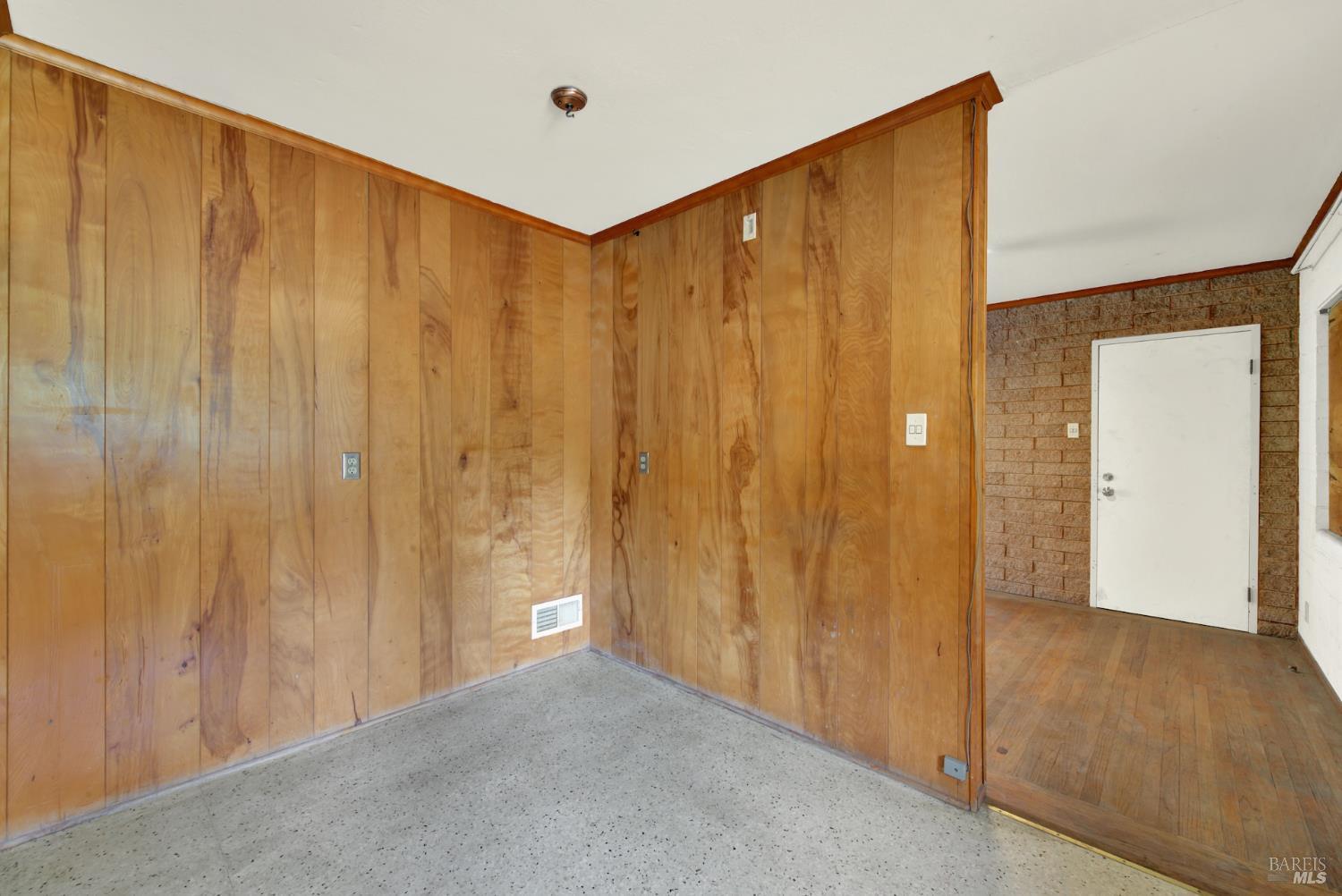 Detail Gallery Image 30 of 73 For 677 Petaluma Ave, Sonoma,  CA 95476 - 2 Beds | 1 Baths