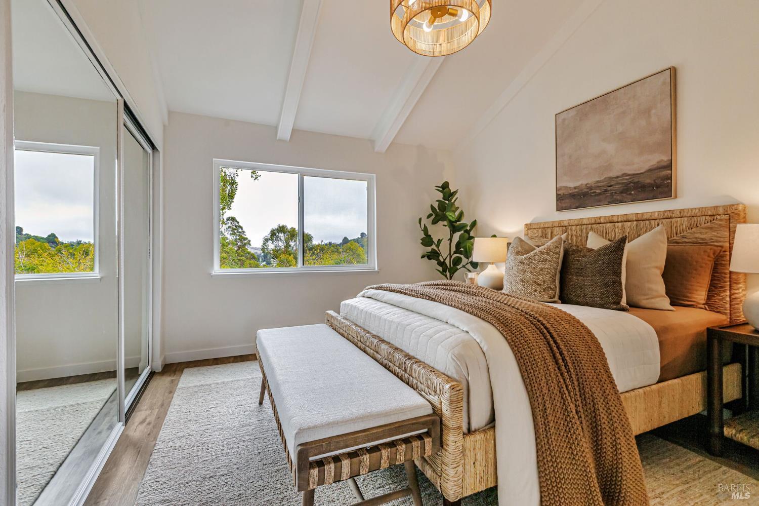 Detail Gallery Image 24 of 45 For 3 Frost Ct, Mill Valley,  CA 94941 - 3 Beds | 2/1 Baths